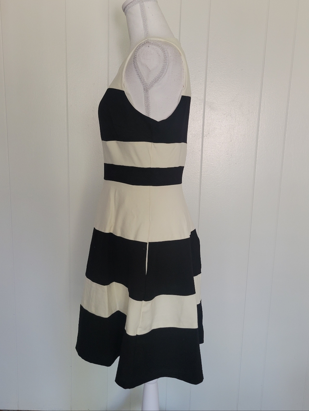 Kate Spade New York Striped Ponte A Line Dress Black & White + Pockets Classic M - Picture 8 of 14